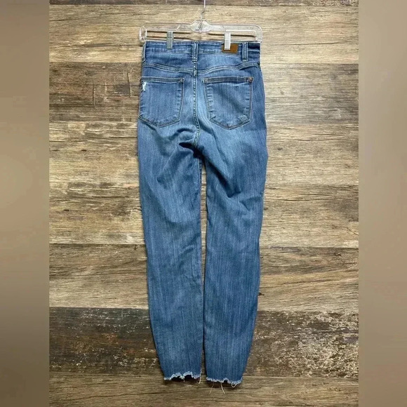 Judy Blue Skinny Fit Distressed Jeans Womens Size 3 / 26 - Picture 2 of 4